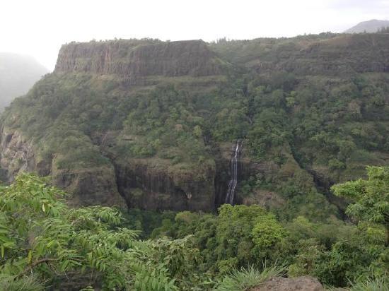 High Point Bar & Restaurant